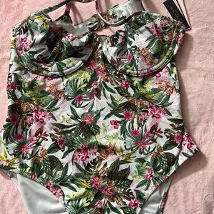 Victoria Secret Essential Wicked One Piece Bathing suit- floral print